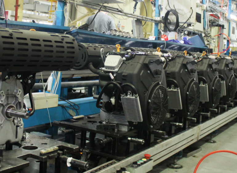 Переваги китайської промисловості загального машинобудування (малі двигуни).